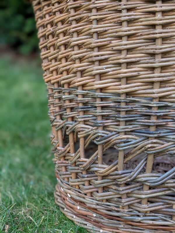 Log Basket - An Loga - Image 3